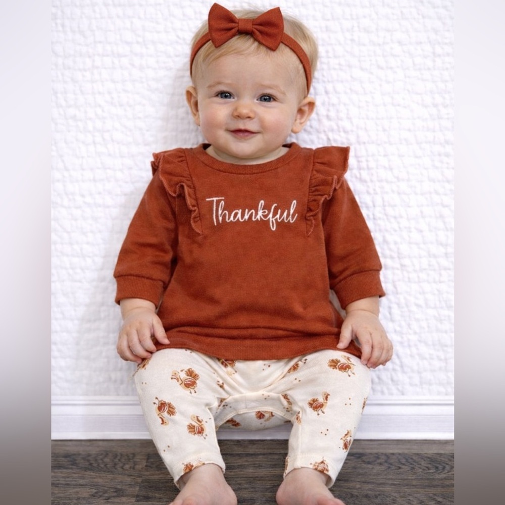 New! Long sleeve Thankful Turkey pullover and legging set with bow